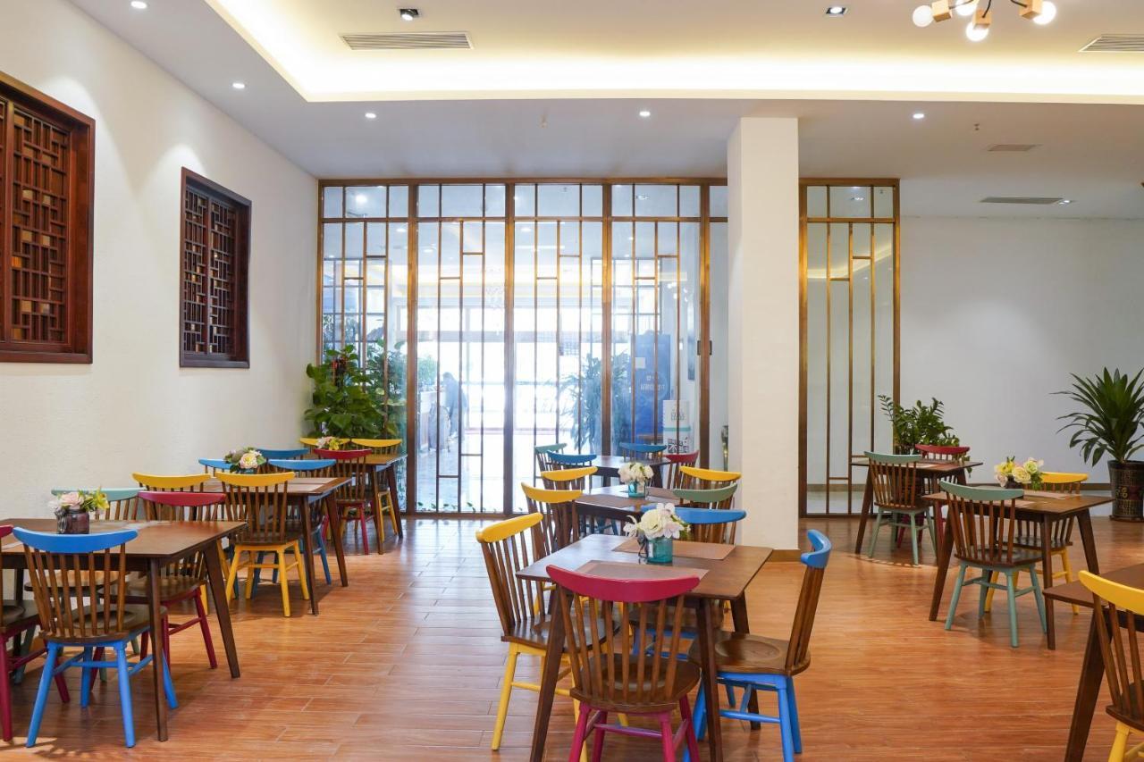 Felice Hotel-Guangzhou Baiyun International Airport Renhe Metro Station Branch Luaran gambar