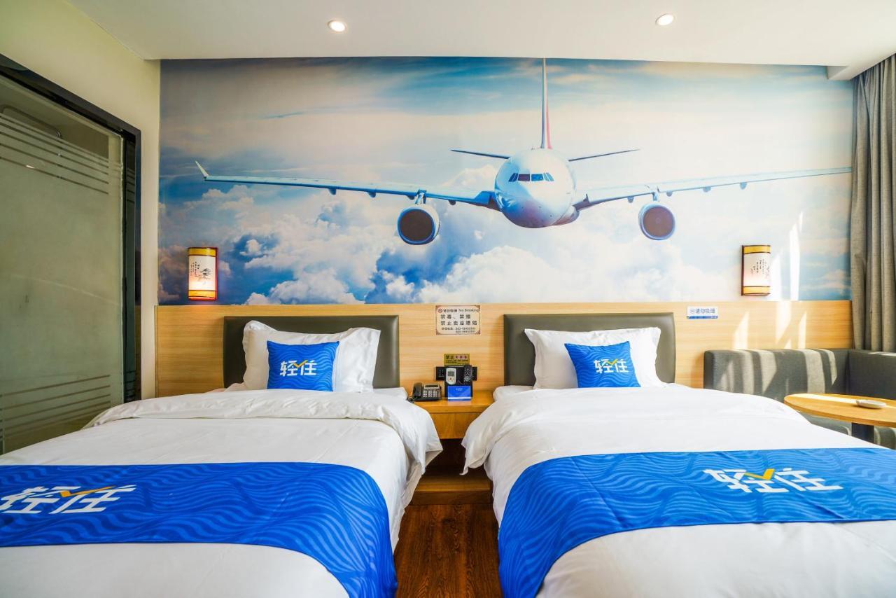 Felice Hotel-Guangzhou Baiyun International Airport Renhe Metro Station Branch Luaran gambar